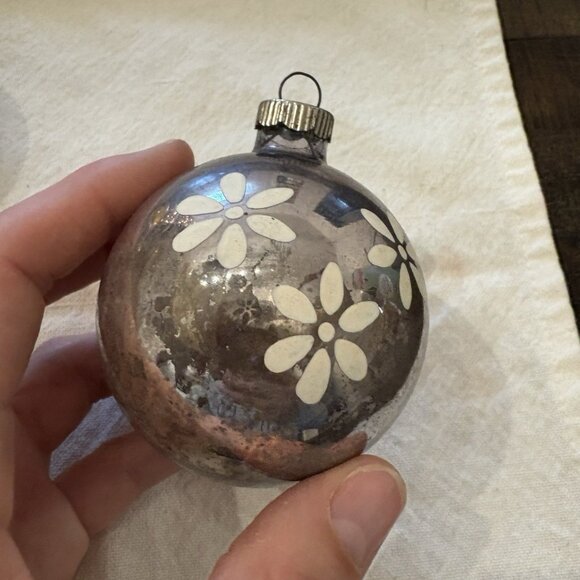 Vintage Silver Mercury Glass Hand Painted Glass Christmas Tree Ball Ornament - Picture 3 of 8
